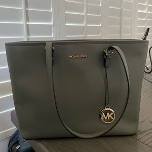 Michael Kors Tote